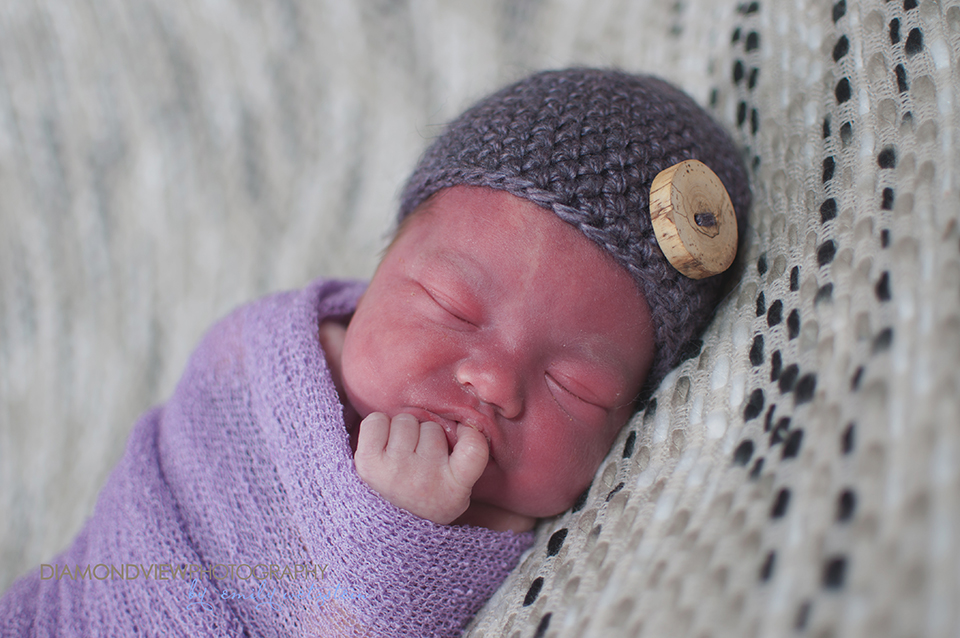 Sweet Little Sister | Ottawa Newborn Photographer