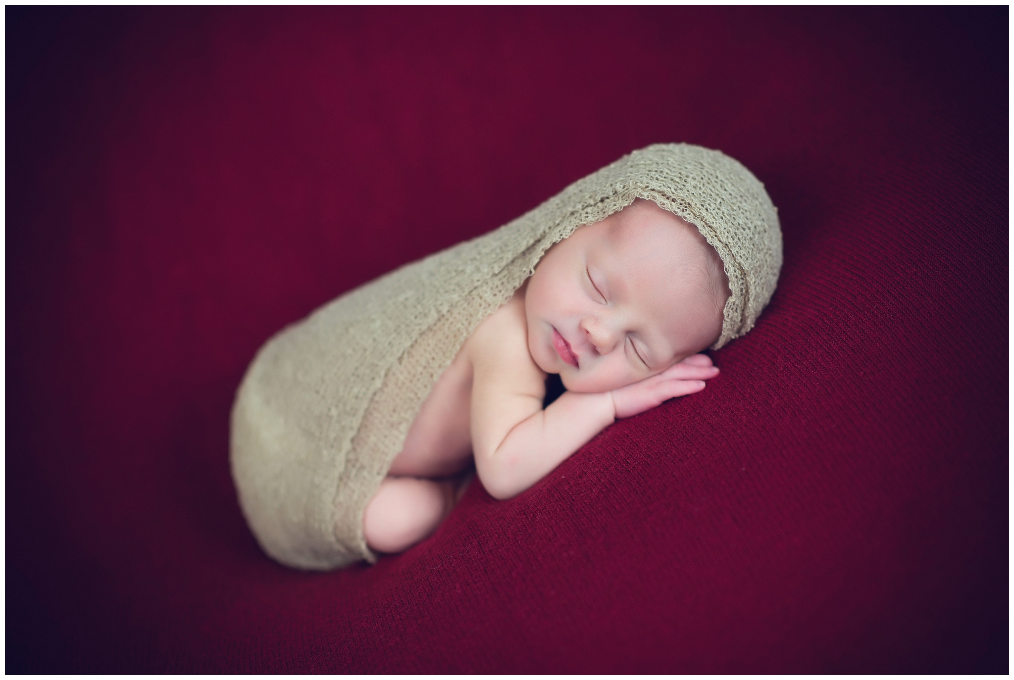 Ottawa Newborn Photographer | Baby Christopher