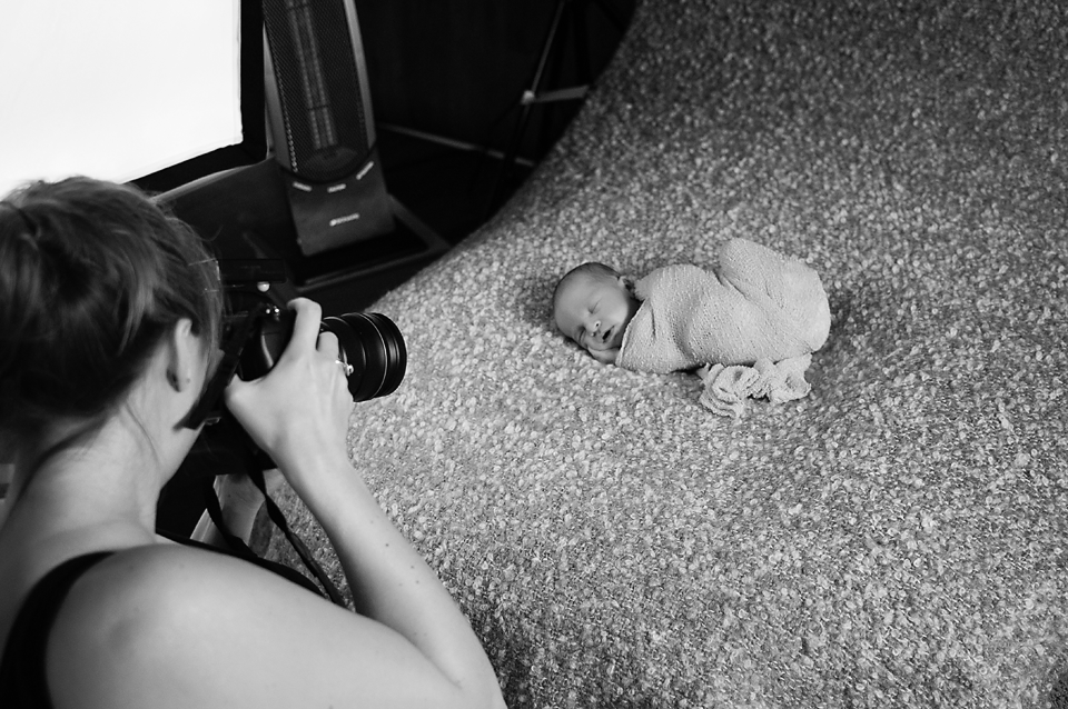 Ottawa Newborn Photographer | Behind The Scenes