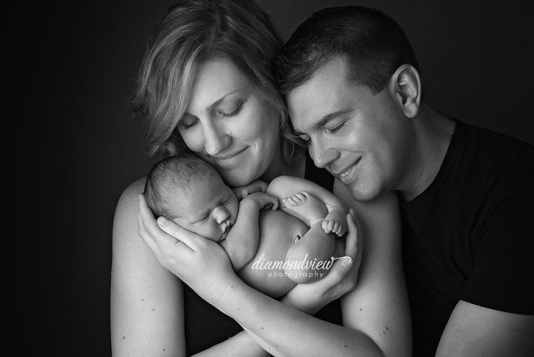 Ottawa Newborn Photographers | Baby Anna