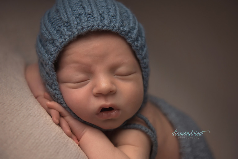 Ottawa Newborn Photographers | Baby Boy Jasper