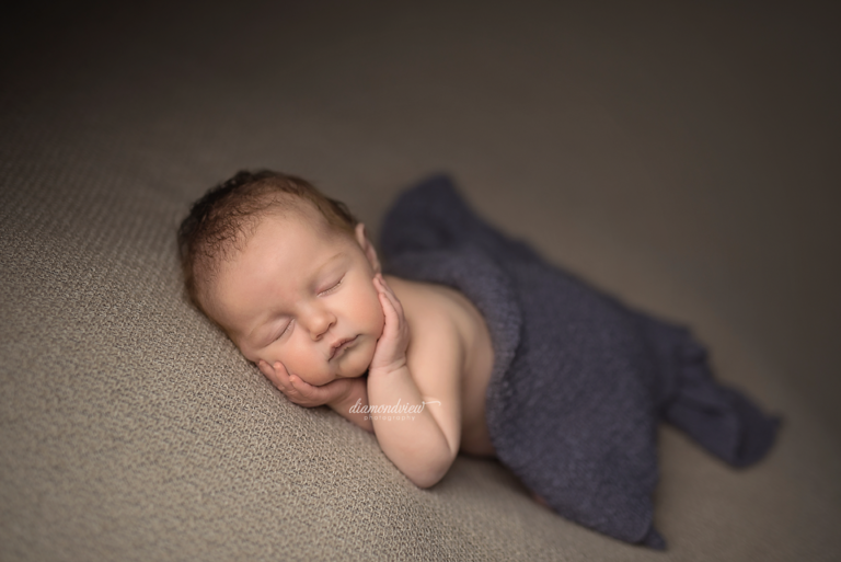 Ottawa Newborn Photographers | Baby Emily