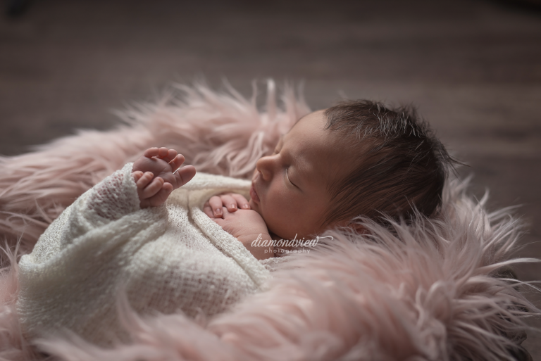 Ottawa Newborn Photographers | Baby Zoe