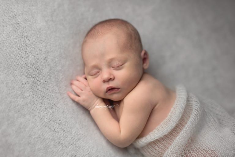 Ottawa Newborn Photographer | Baby Abigael