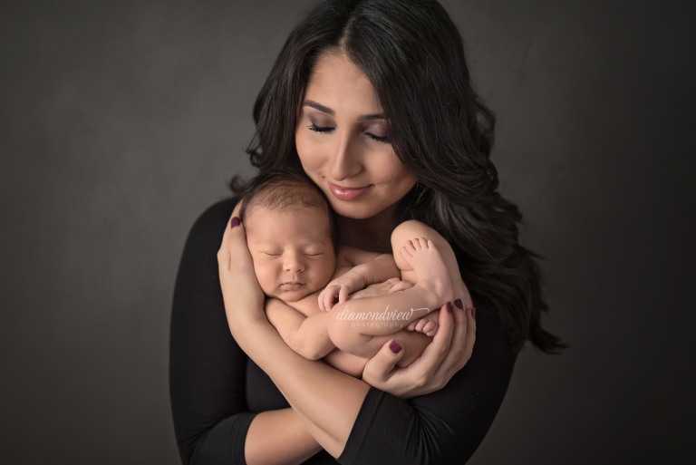 Ottawa Newborn Photographer | Baby Americo