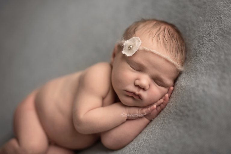 Ottawa Newborn Photographers | Baby Amelia