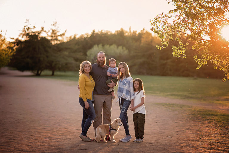 Ottawa Family Photographer | Spring Sunset Session