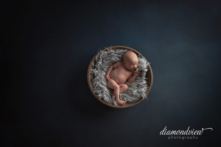 Ottawa Newborn Photographer | Baby Hayden