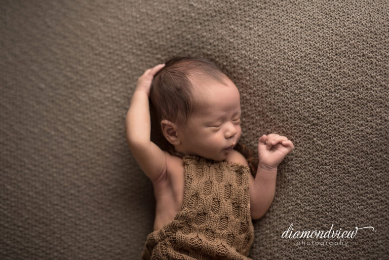 Ottawa Newborn Photographer | Baby Brian