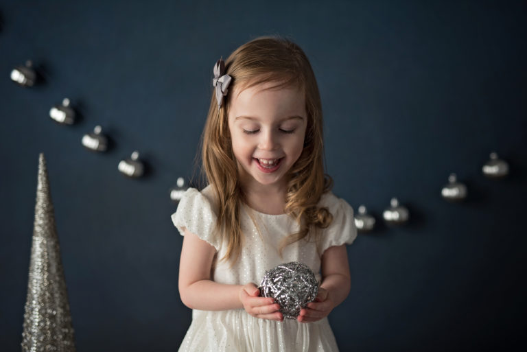 Ottawa Children’s Photographer | Christmas 2018 Limited Edition Sessions