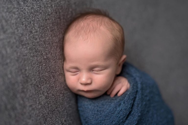 Ottawa Newborn Photographer | Baby Jeremy