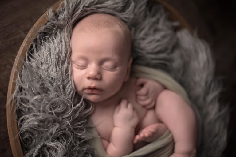 Ottawa Newborn Photographer | Baby Wesley
