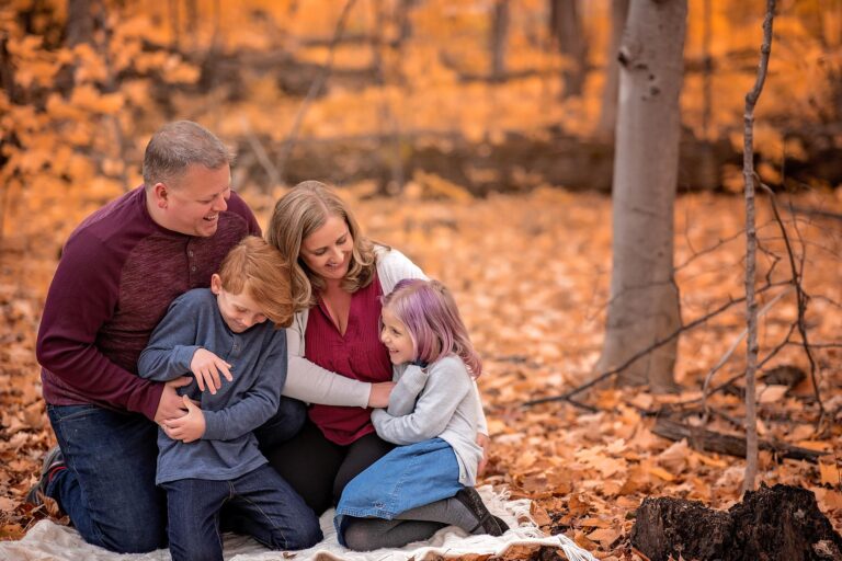 Ottawa Family Photographer | Fall in the leaves