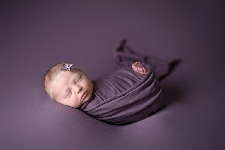 Ottawa Newborn Photographer | Baby Clover