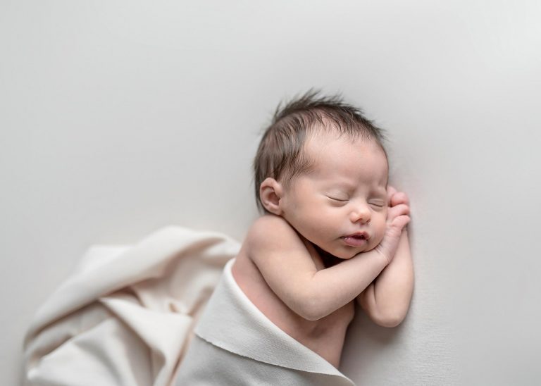 Ottawa Newborn Photographer | Baby Mila
